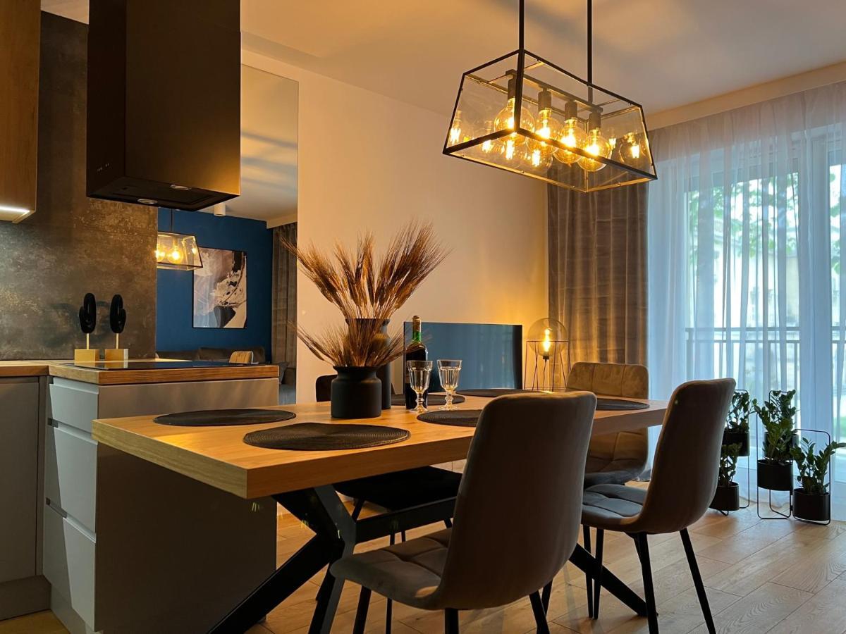 קילצה Family & Business Elegant Apartments, Kadzielnia, Wdk, Stadion Korona -1 Bedroom, Terrace, Garage, New! מראה חיצוני תמונה